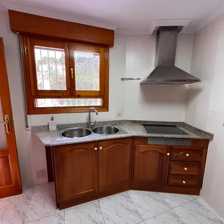 Vila Villaymar *